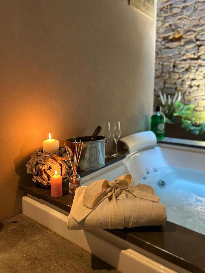 Borgo Di Beppe E Gloria Suite 산 조반니 발다르노 외부 사진