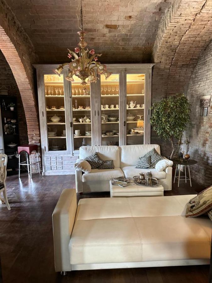 Borgo Di Beppe E Gloria Suite 산 조반니 발다르노 외부 사진