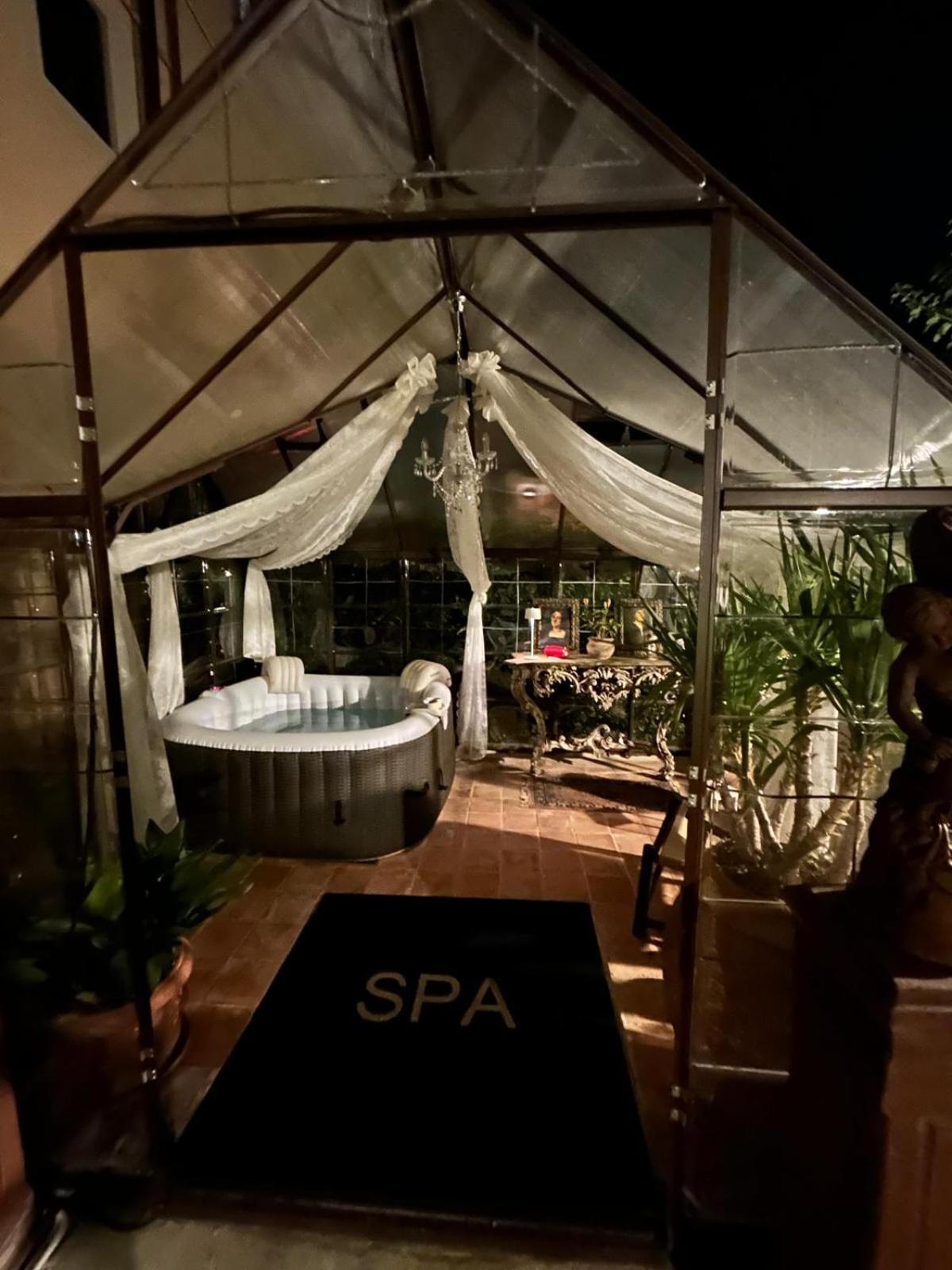 Borgo Di Beppe E Gloria Suite 산 조반니 발다르노 외부 사진